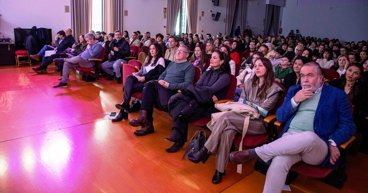 Público asistente a la gala del circuito provincial de carreras populares.