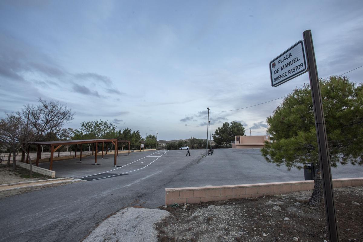 Plaza de La Alcoraya donde se realizaron las actuaciones investigadas, incluida la pérgola