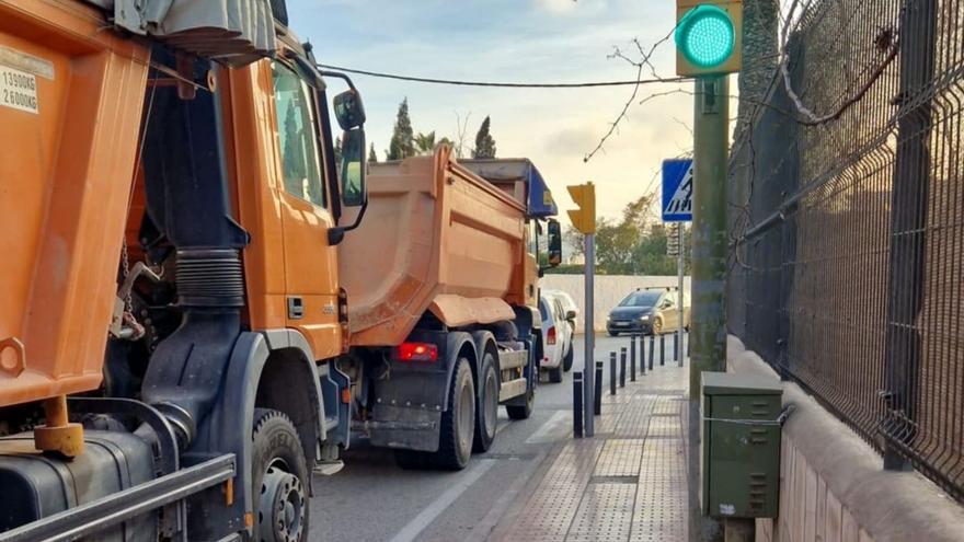 El PSOE critica el «caos circulatorio»  en las calles de Jesús