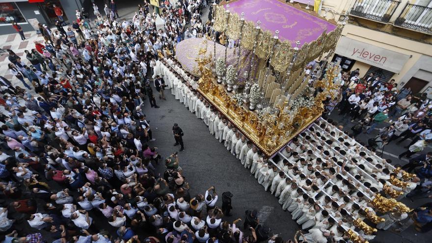 Fotos de las procesiones de la Magna de Málaga