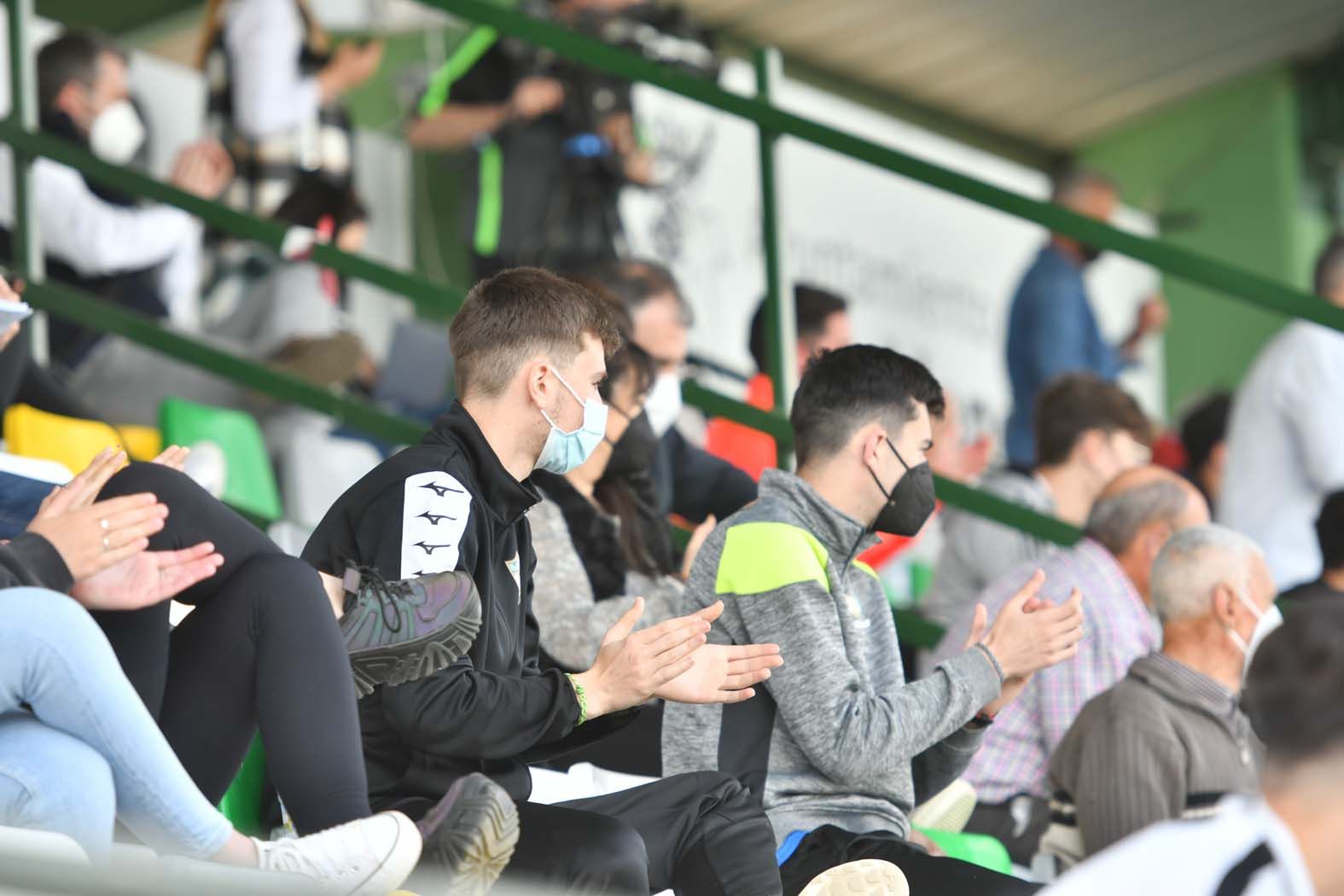 El triunfo del Pozobblanco ante el Córdoba B, en imágenes