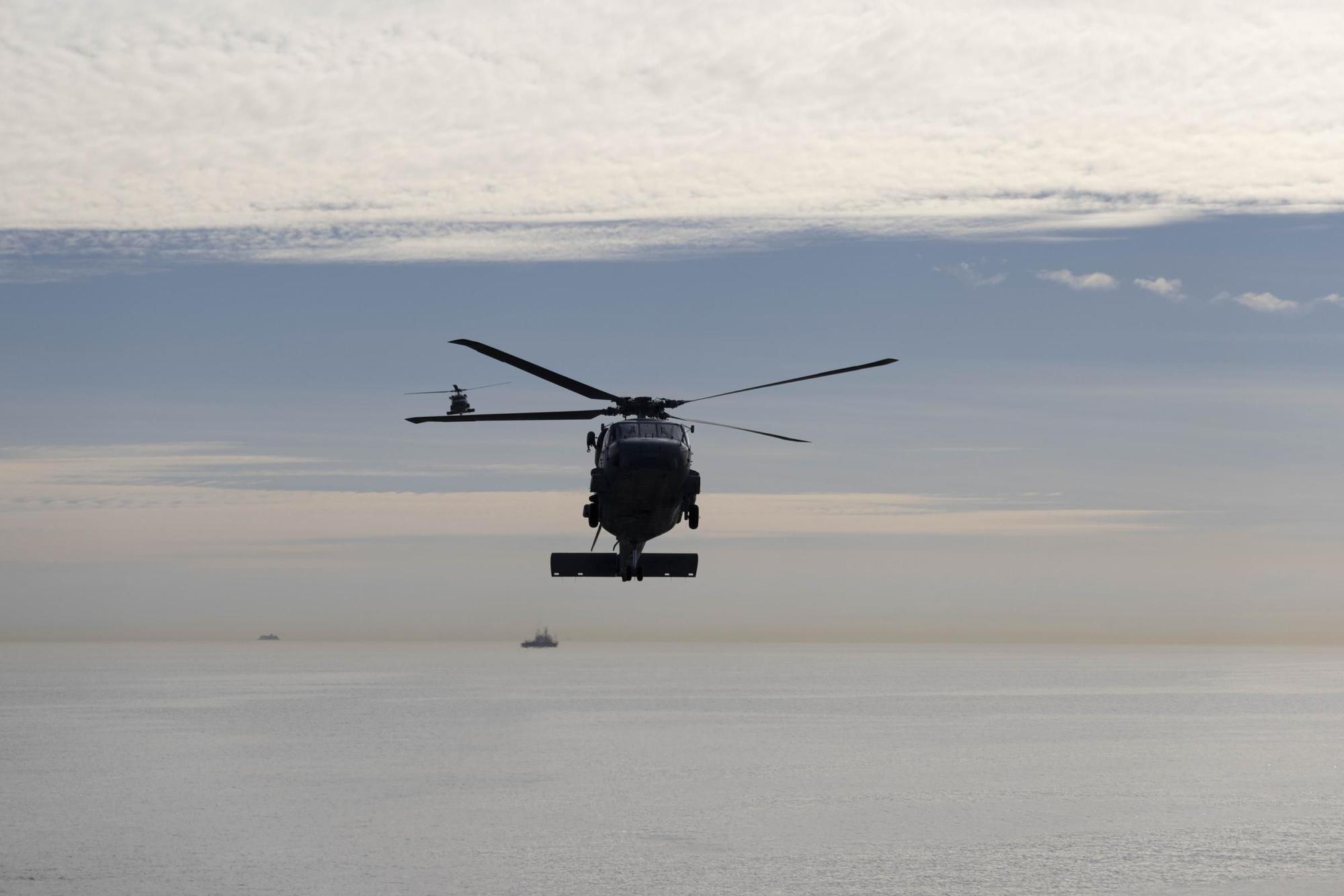 FOTOS: El Ejército de la OTAN se entrena en aguas de Cartagena