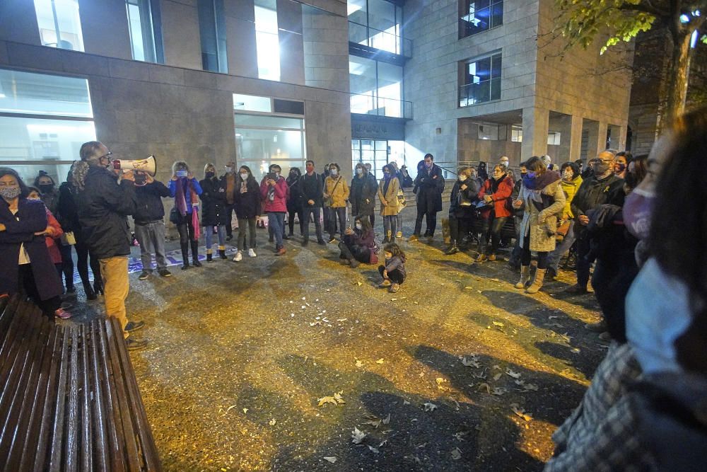 Concentració de la Plataforma Feminista de Girona