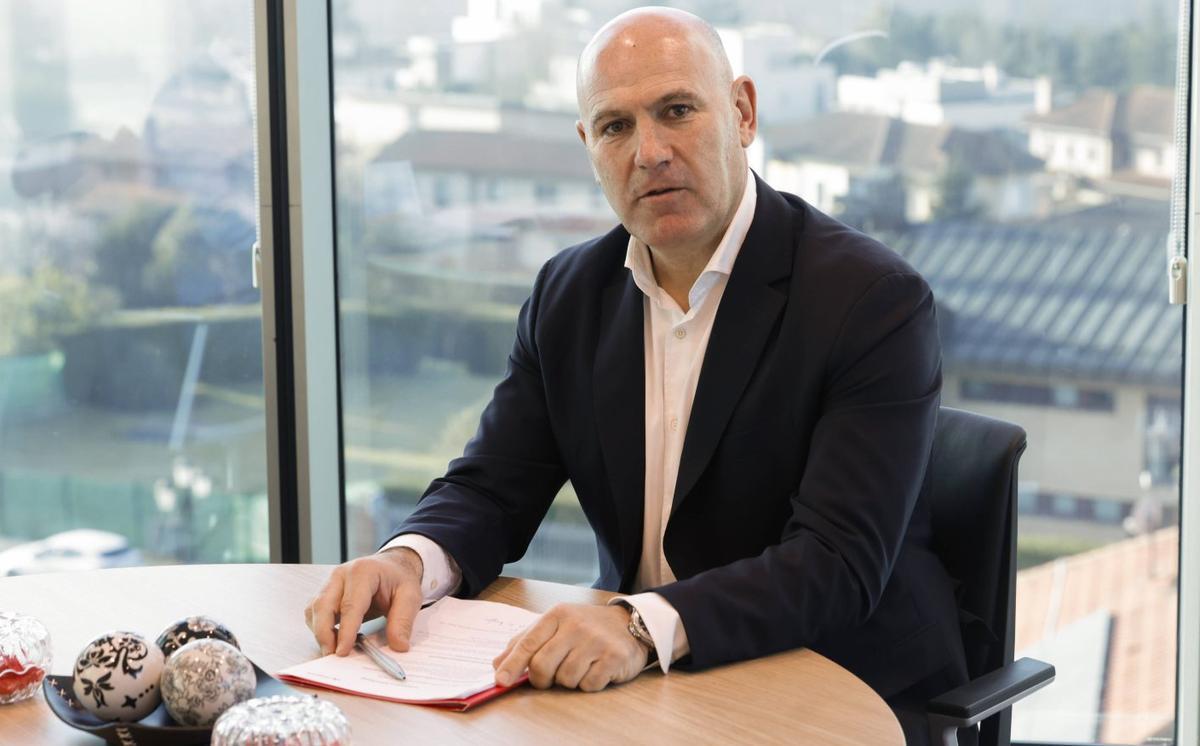 Pedro Vicente Martín, en la sede de Mapfre en Oviedo.
