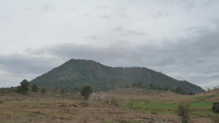 La muntanya de Collbaix podria ser un camp de plaques solars?