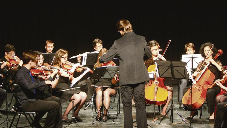 La Joven Orquesta Sinfónica de Zamora en un concierto.