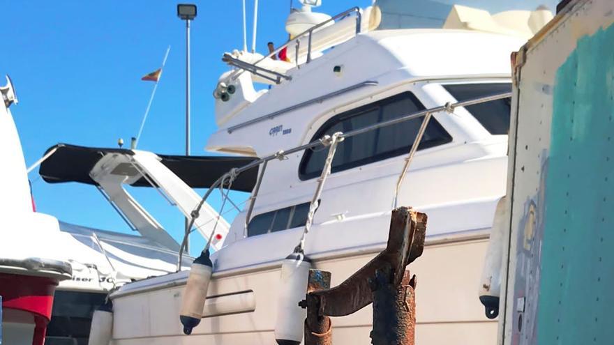 Cinco detenidos en la Región por casi 2,5 toneladas de hachís halladas en un yate en Santa Pola