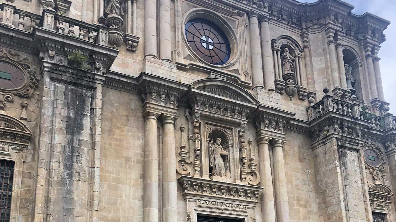 Fachada del monasterio de San Xiao