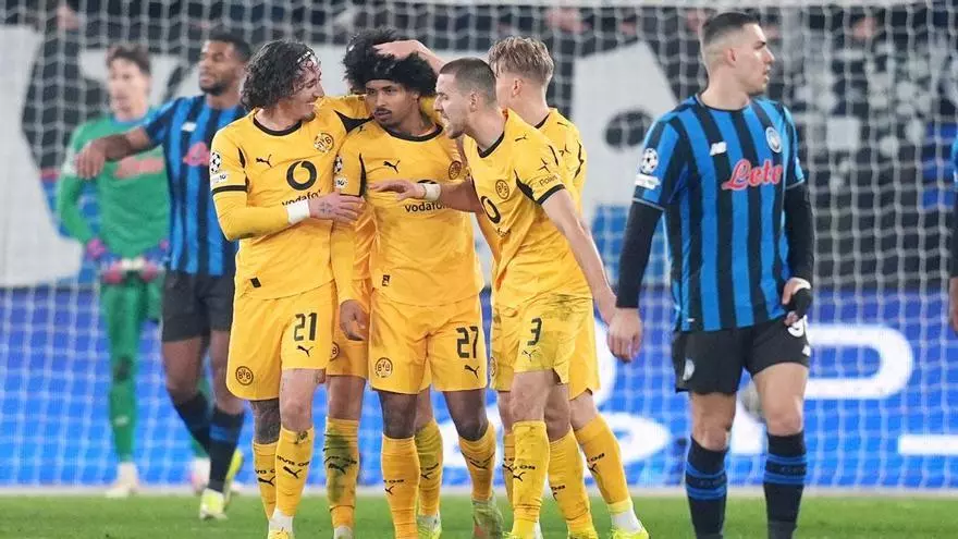 Adeyemi anotó el gol de honor para el Borussia