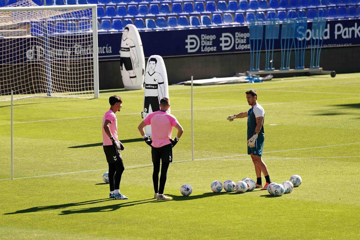E Málaga CF en un entrenamiento este viernes.