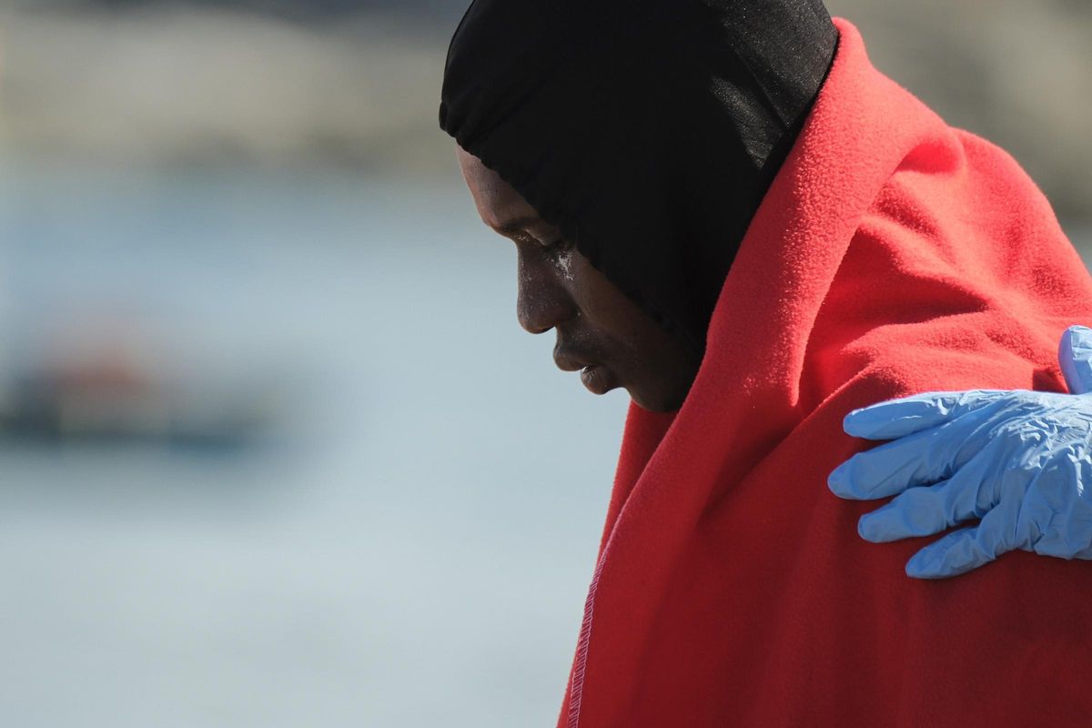 Rescue rescues a canoe with 60 people in the south of Gran Canaria