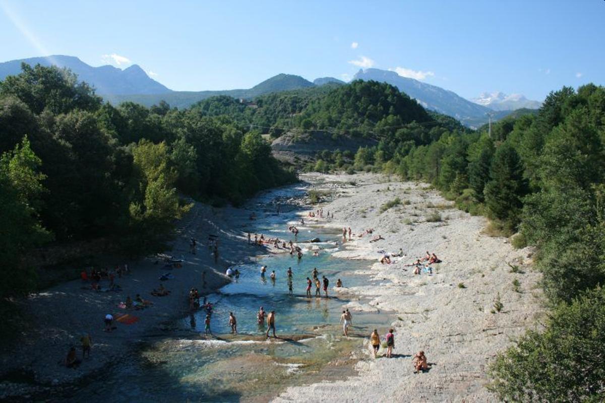 Pozas del Rio Bellón en Puyarruego.