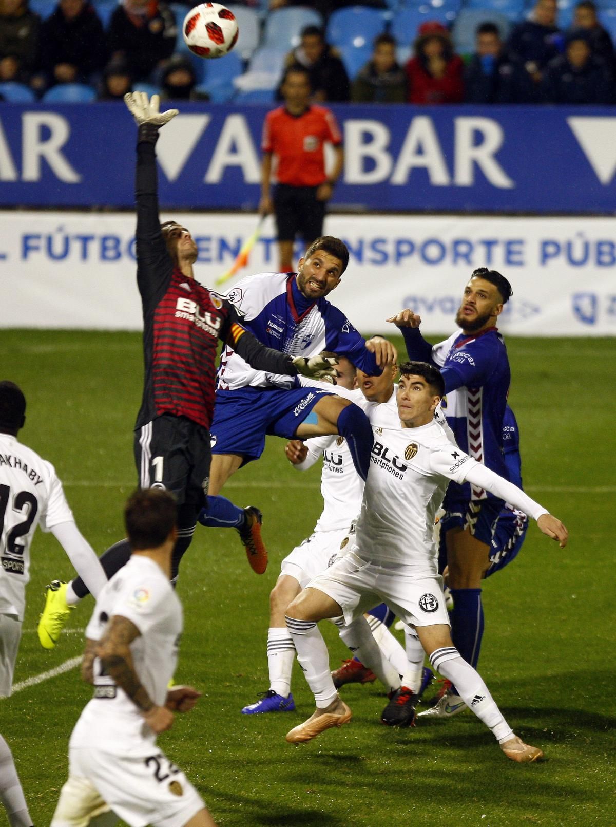 El Ebro se bate contra el Valencia en un partido de Copa de Rey