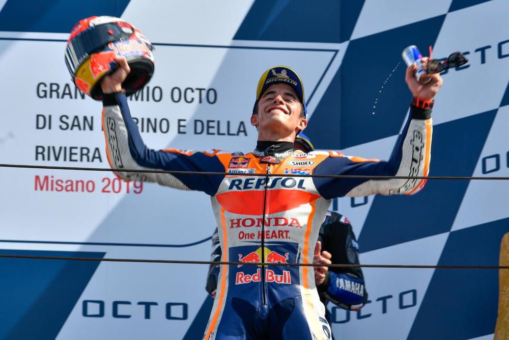 Marc Márquez impone su ley en Misano