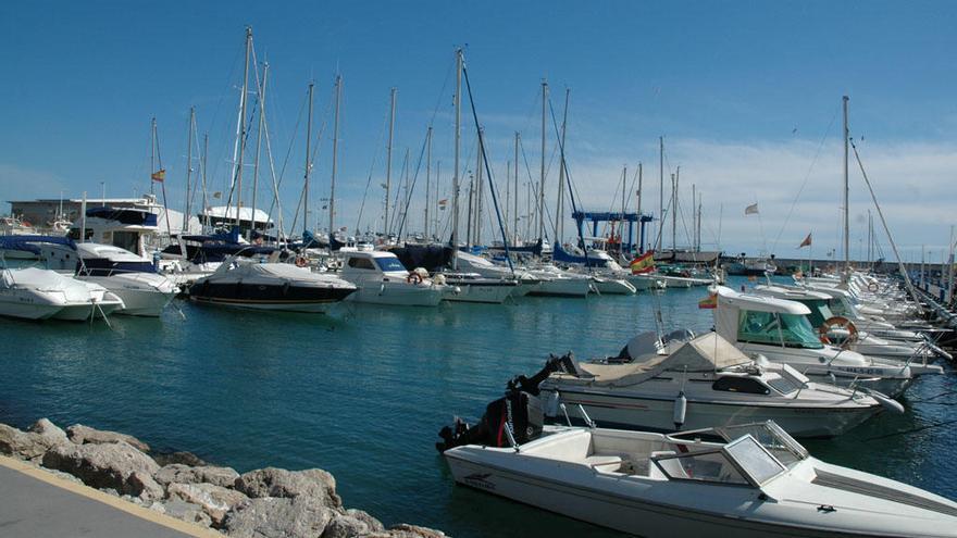 Puerto de la Caleta de Vélez.