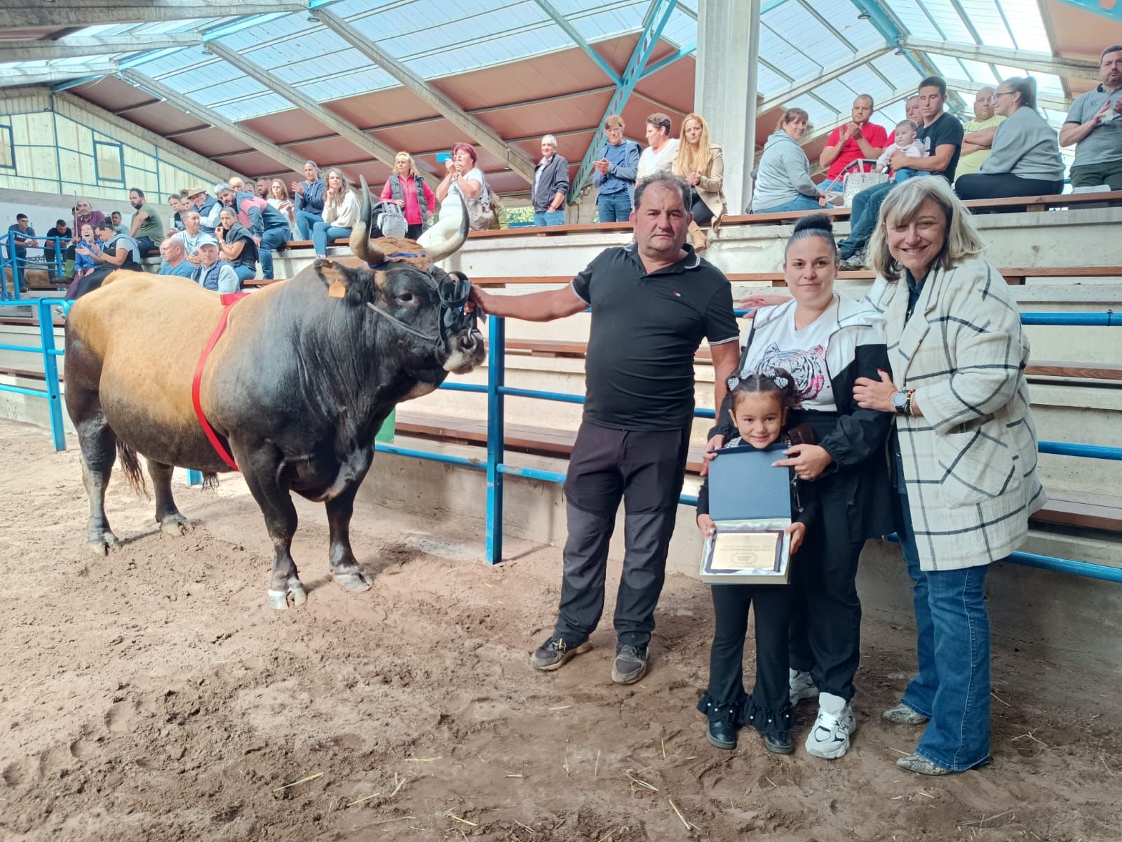 En imágenes: los premiados en la Muestra ganadera local de Cangas del Narcea