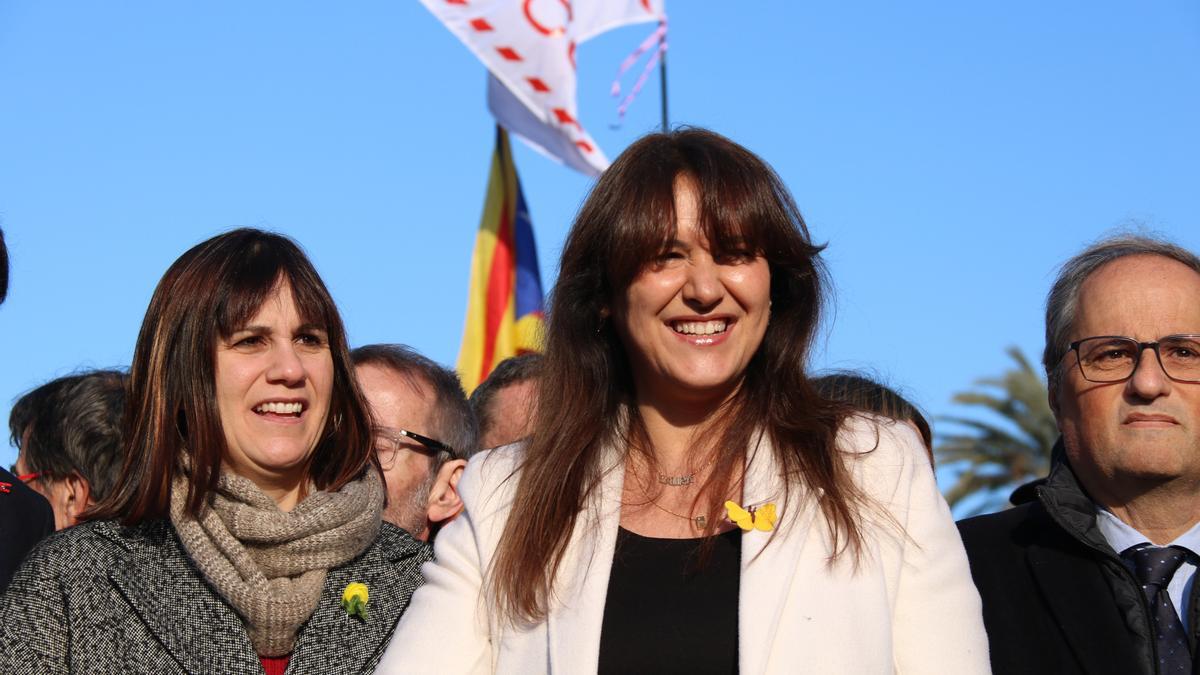 La presidenta de Junts, Laura Borràs, arriba acompanyada la diputada de Junts Aurora Madaula i l'expresident Quim Torra al Tribunal Superior de Justícia de Catalunya per l'inici del seu judici en el cas de la ILC