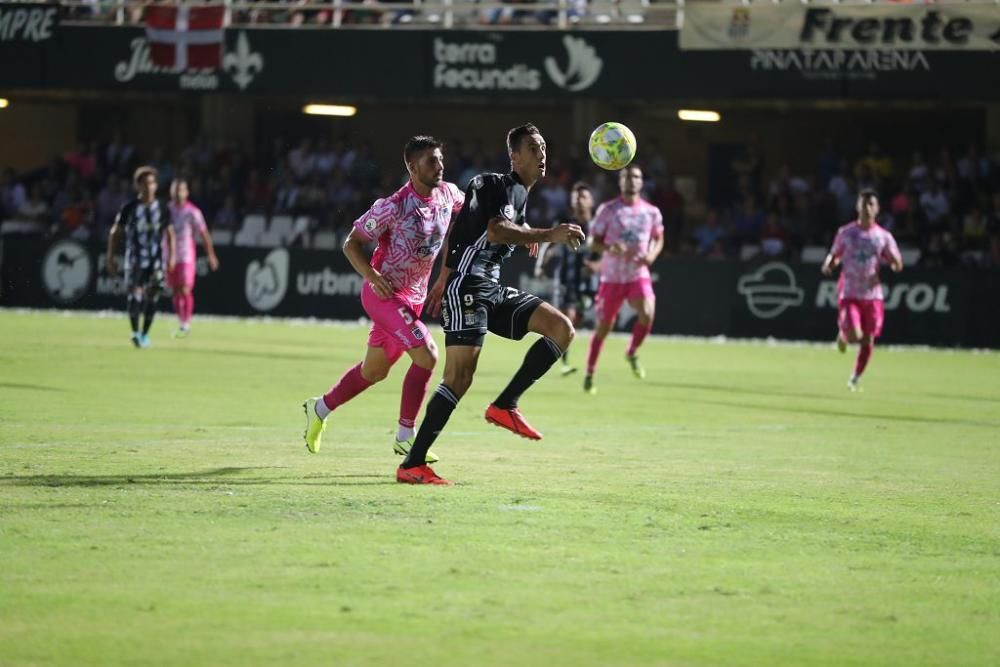 El FC Cartagena da por bueno el empate