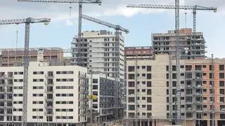 Vuelven las grúas a Madrid: El Cañaveral, Berrocales, Ahijones y Los Cerros acumulan 2.200 casas en construcción desde 159.000 euros