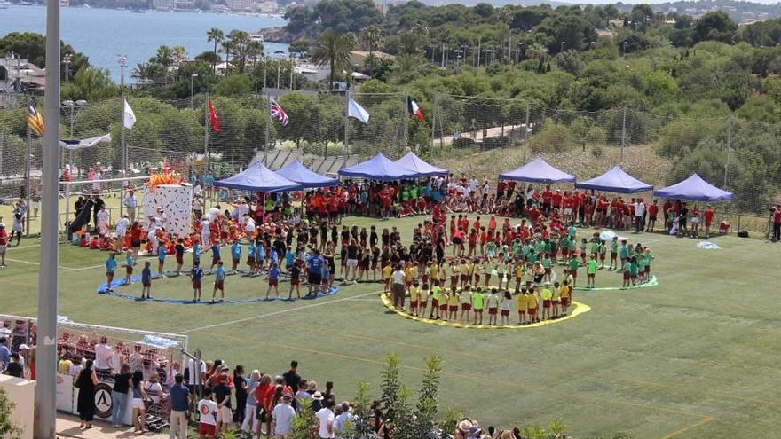 Panorámica de una de las exhibiciones realizadas en la ceremonia de clausura.