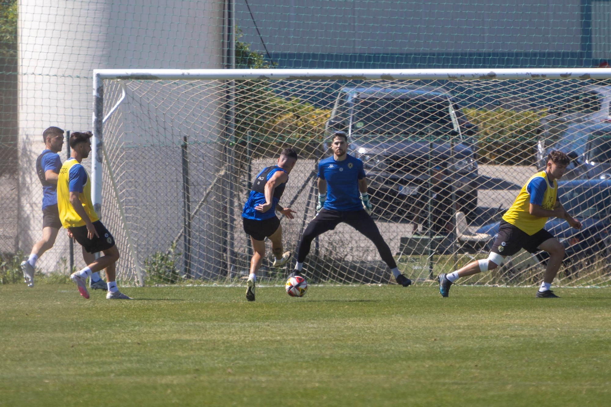 Último entrenamiento del Hércules antes de su decisivo partido por el ascenso