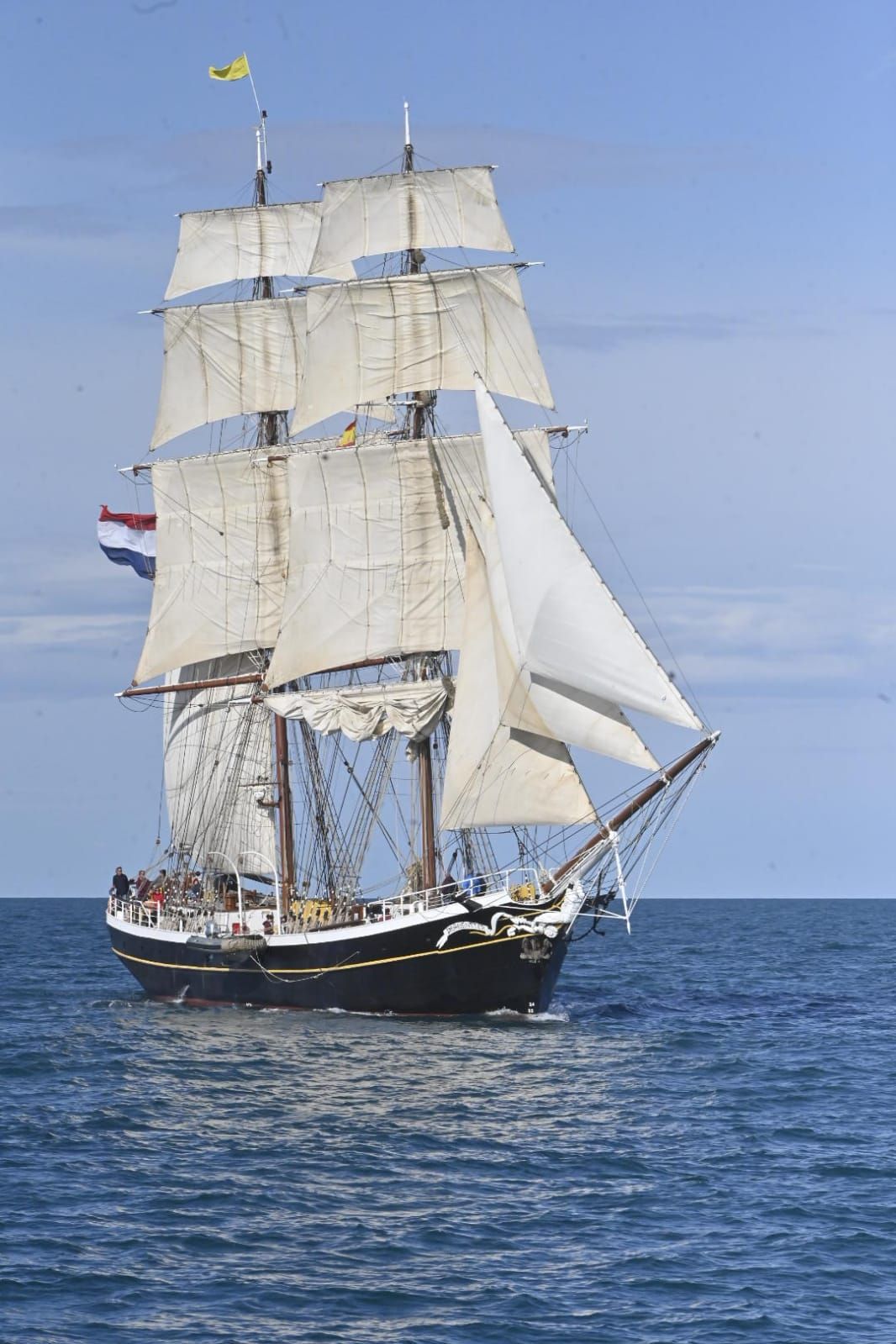 Fotogalería: Los barcos de 'Escala a Castelló' atracan en el Grau