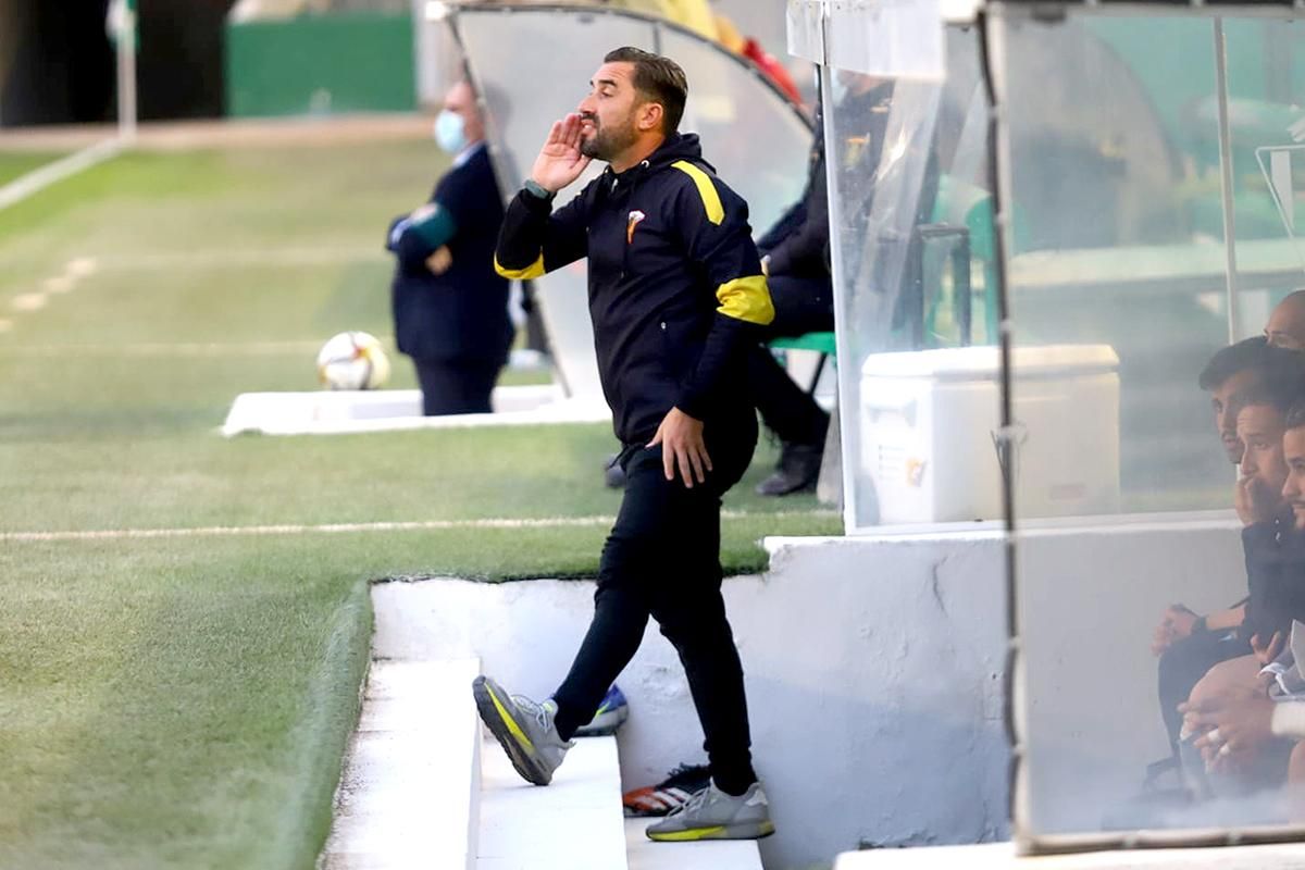 Las imágenes del Córdoba CF - San Roque