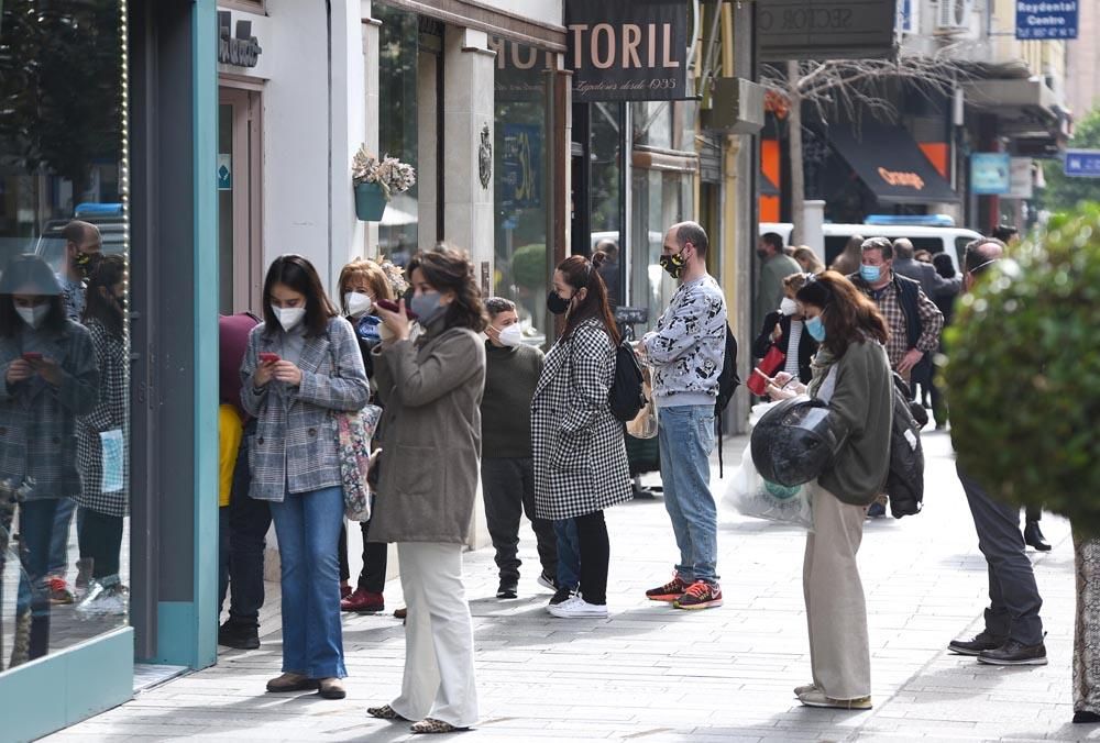 Sábado de comercio y terrazas tras la reapertura