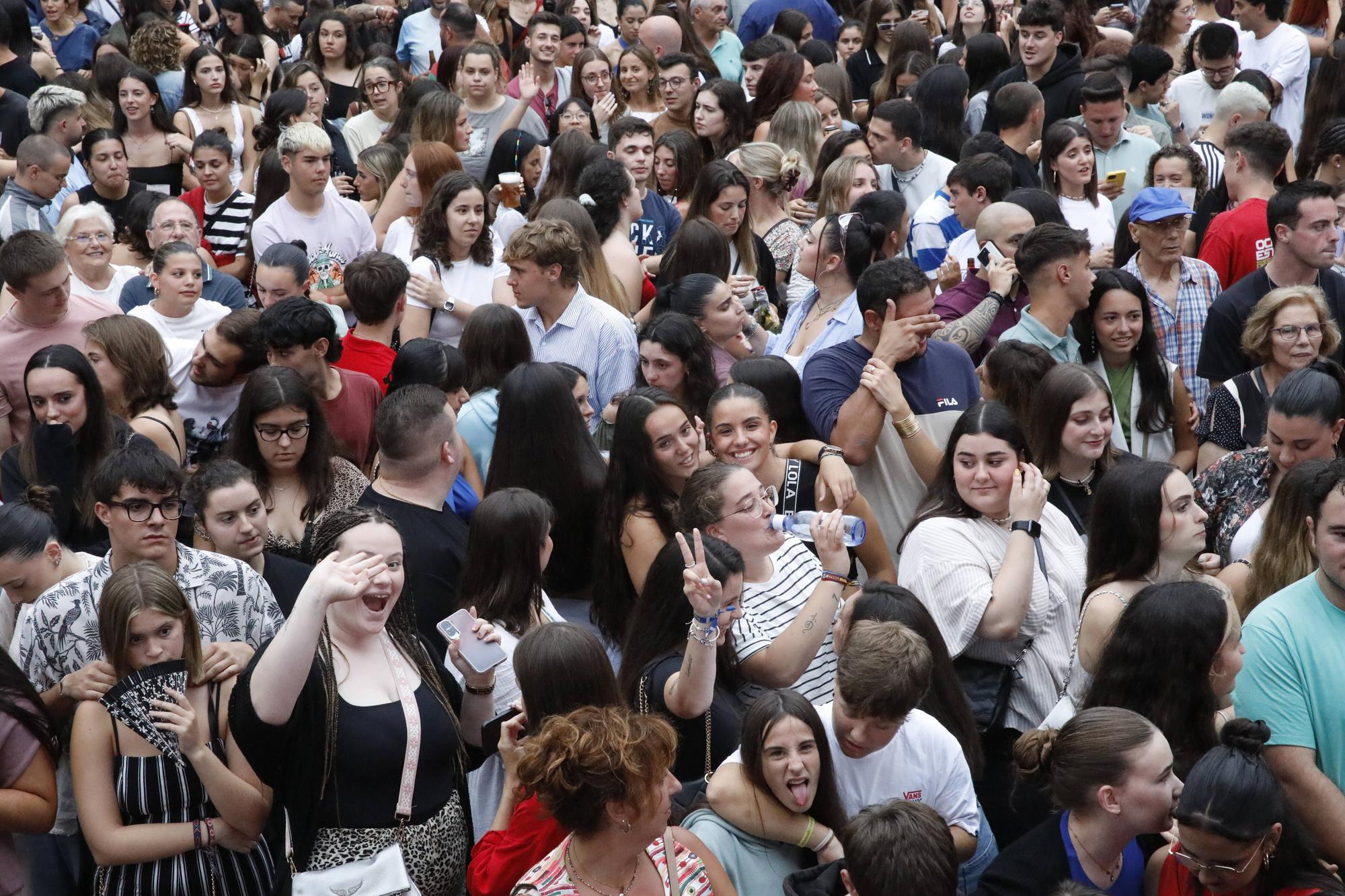 Concierto de Enol en la Plaza Mayor de Gijón