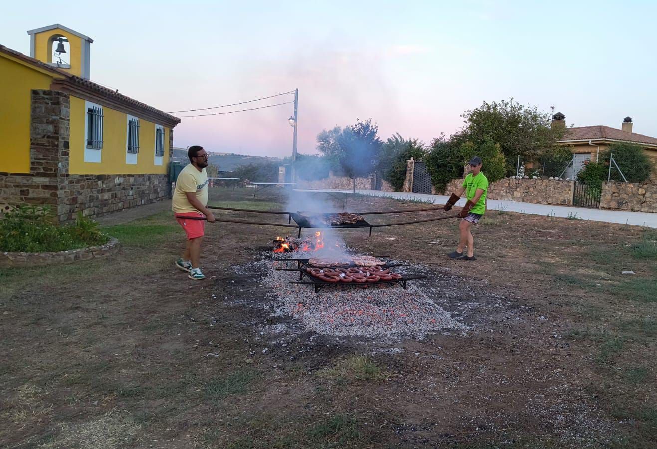 La diversión domina en el arranque de fiestas de Villaflor