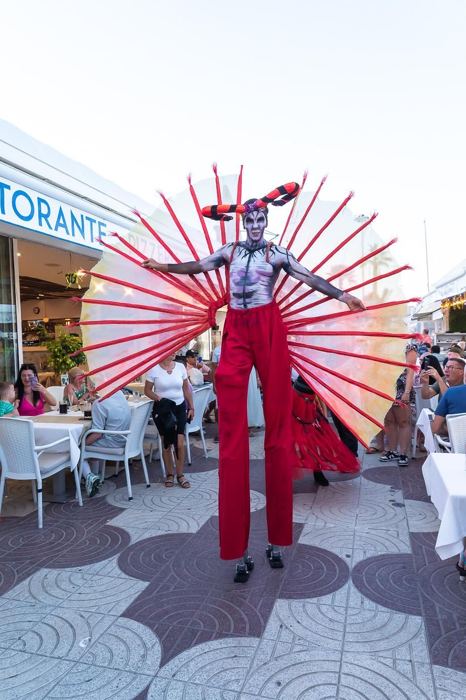 Celebración de las hogueras de San Juan en Playa del Inglés