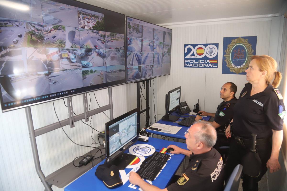 Sistema de videovigilancia instalado en la Feria de Córdoba para la Policía Local y Nacional.