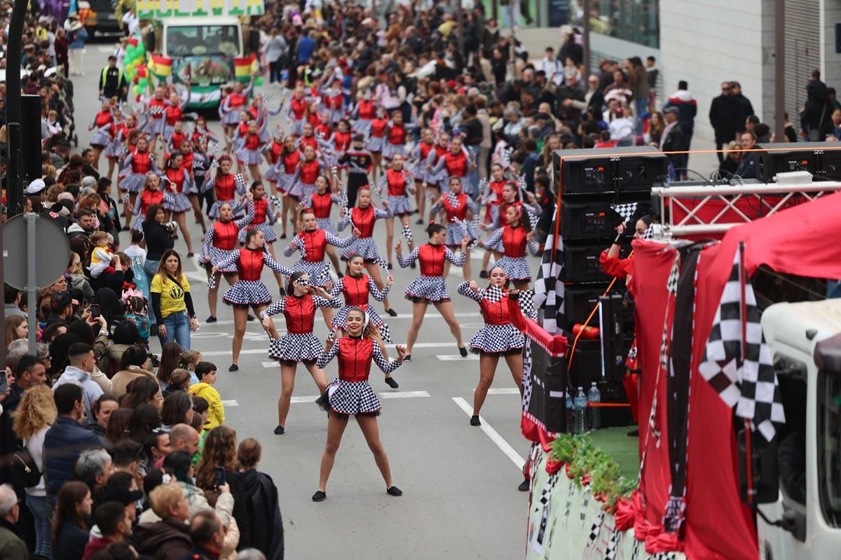 Búscate en las imágenes de la rúa de Carnaval de Ibiza
