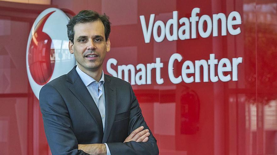 Rafael Alcaide, director territorial de Vodafone en Andalucía y Extremadura. | LA OPINIÓN