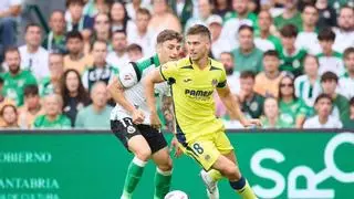 Villarreal CF | Foyth vuelve a integrarse con el grupo este jueves y Comesaña continúa entrenando en solitario