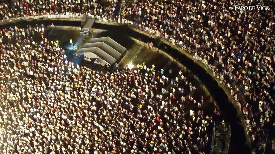 El dúo cubano Gente de Zona hizo vibrar el auditorio de Castrelos con un espectáculo lleno de ritmo y energía