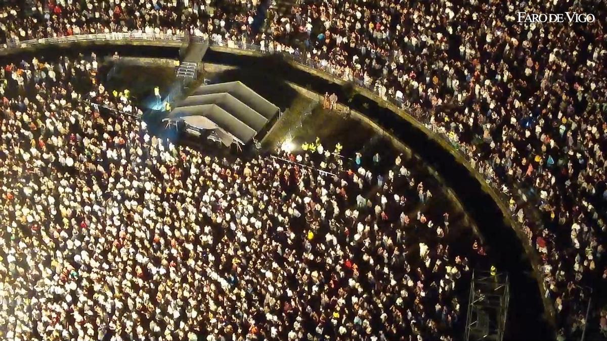 El dúo cubano Gente de Zona hizo vibrar el auditorio de Castrelos con un espectáculo lleno de ritmo y energía
