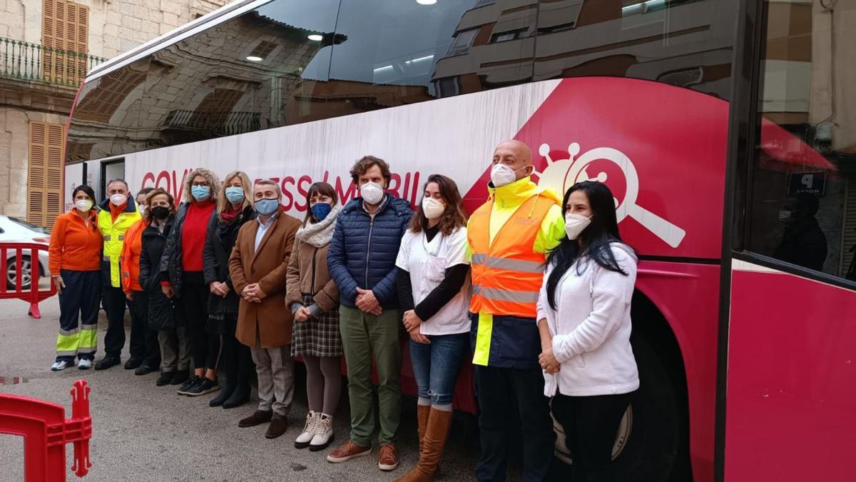 Casi 30 personas se vacunan en el primer día de servicio | AJUNTAMENT