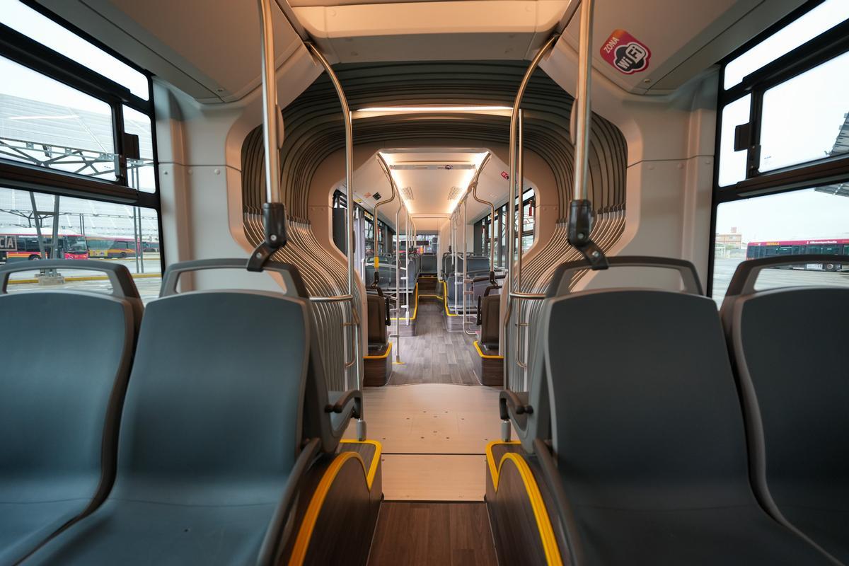 Interior de un nuevo autobús de Tussam