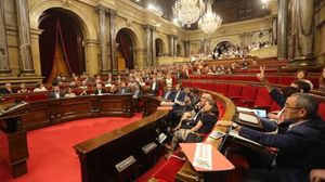 L’hemicicle del Parlament, sense els diputats de Ciutadans ni el PPC, en el moment de la votació sobre el procés constituent.