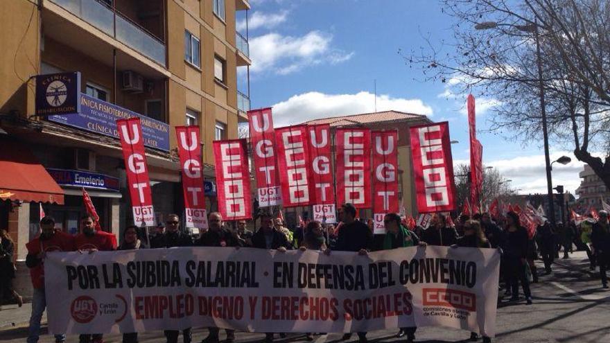 Los sindicatos reúnen a 500 personas en Zamora