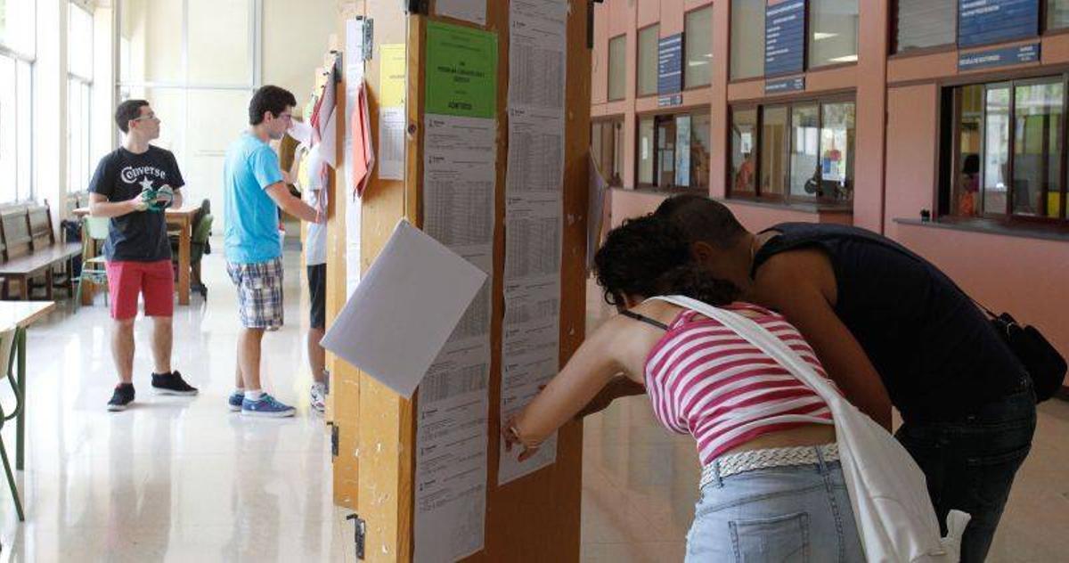Críticas de los alumnos a la nota requerida para estudiar Medicina