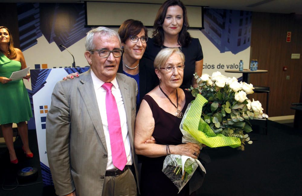 Algunos de los asistentes al 40º aniversario de Urbem.