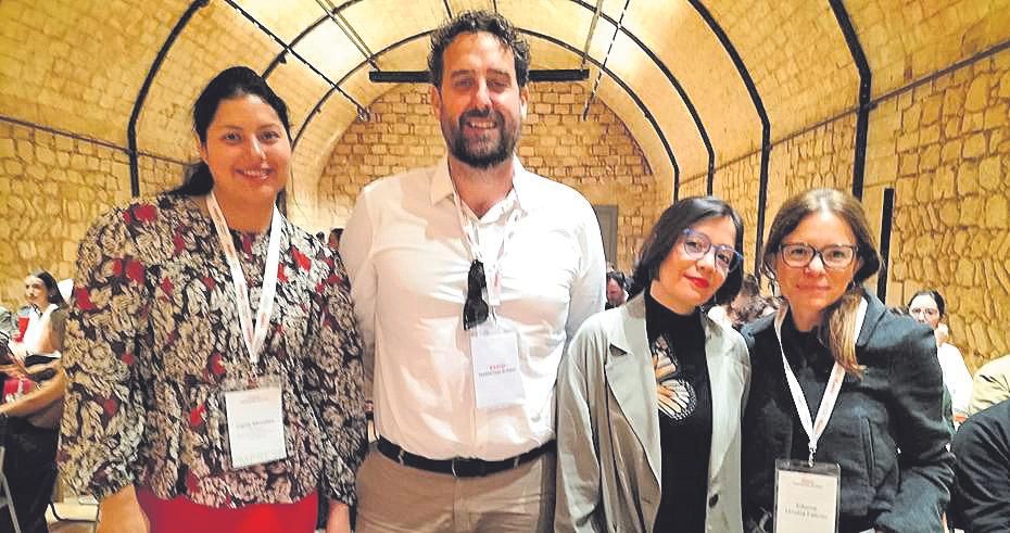 Carla Morales,Carlos Castell, Ana Vargas y Edurne Urrutia.