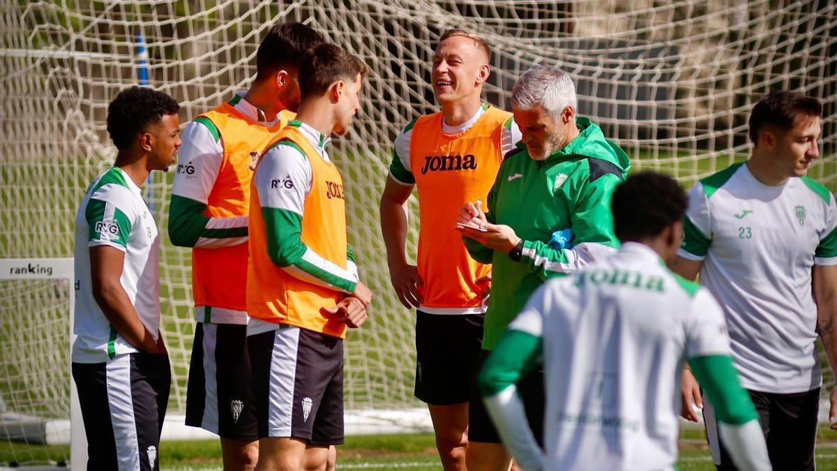 Lance de una sesión de trabajo del Córdoba CF de esta semana en la Ciudad Deportiva.