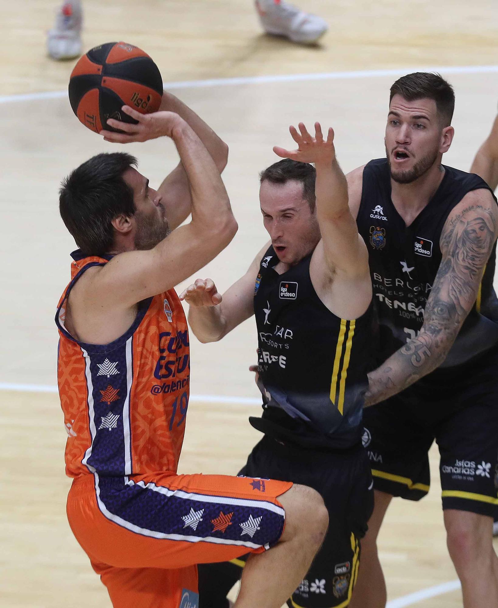 Valencia Basket - Iberostar Tenerife (89-95)