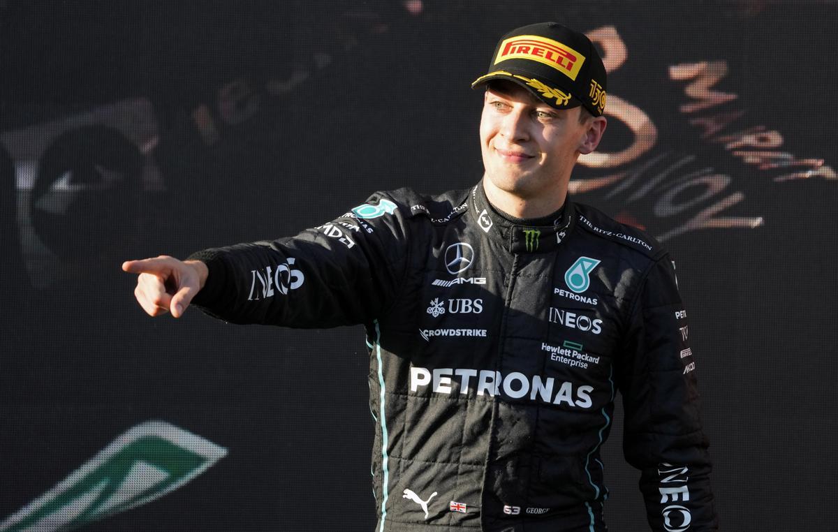 Russell:  "Hemos tenido algo de suerte, pero así son las carreras"