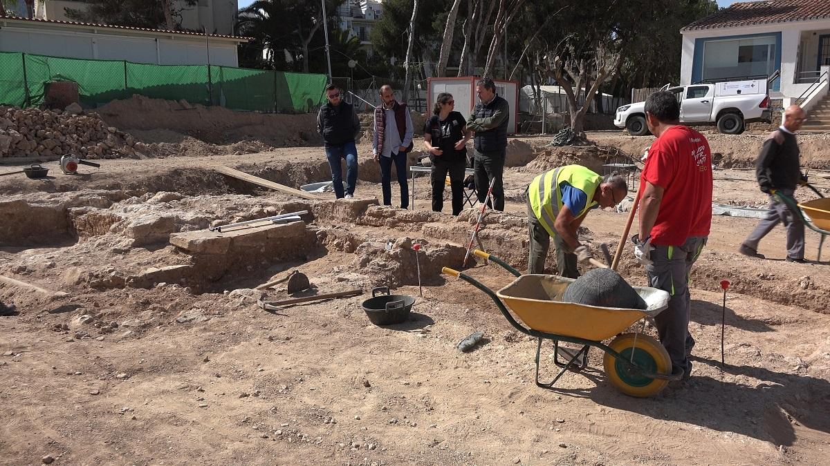 Los trabajos de excavación en la Villa Romana de l'Albir, en l'Alfàs del Pi.