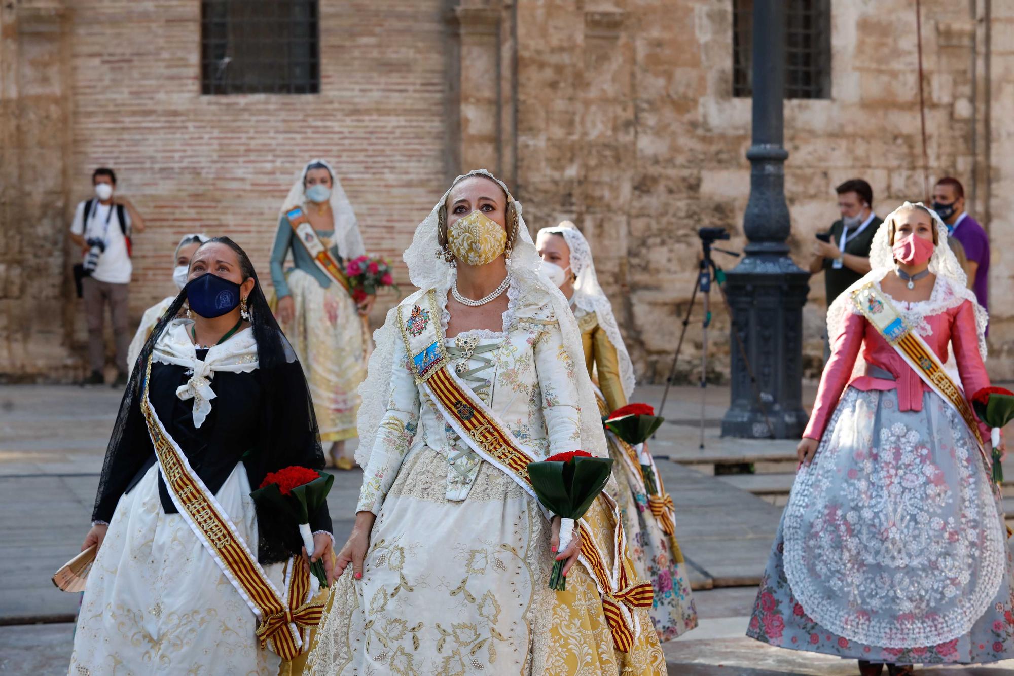 Búscate en el segundo día de Ofrenda por las calles del Mar y Avellanas (entre las 10:00 y 11:00 horas)