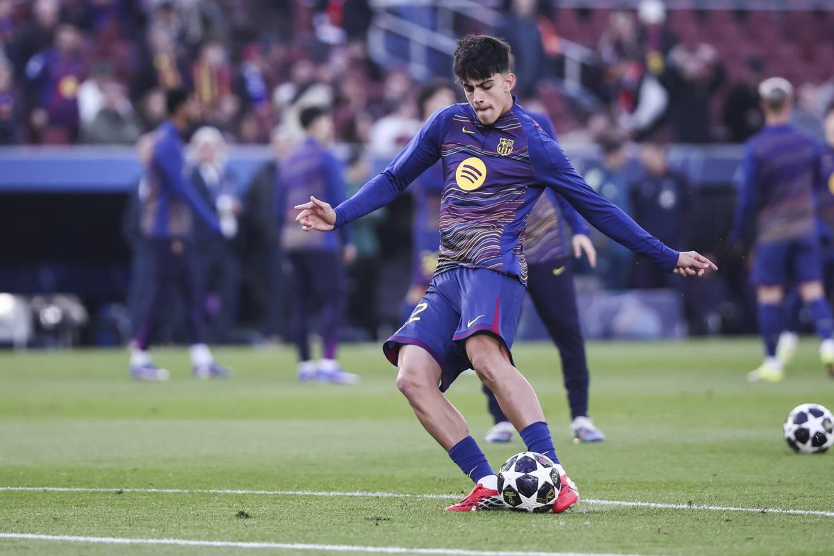 Marc Bernal of FC Barcelona warms up during the UEFA Champions League 2025/26 Round of 16 Second Leg, football match played between FC Barcelona and Newcastle United at Spotify Camp Nou stadium on March 18, 2026 in Barcelona, Spain. AFP7 18/03/2026 ONLY FOR USE IN SPAIN